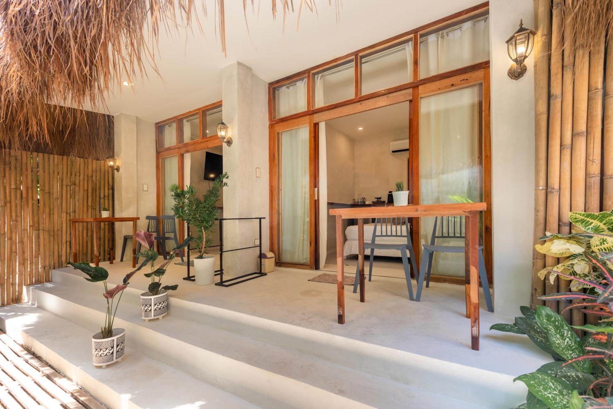 Gratitude Inn General Luna  Ngoại thất bức ảnh