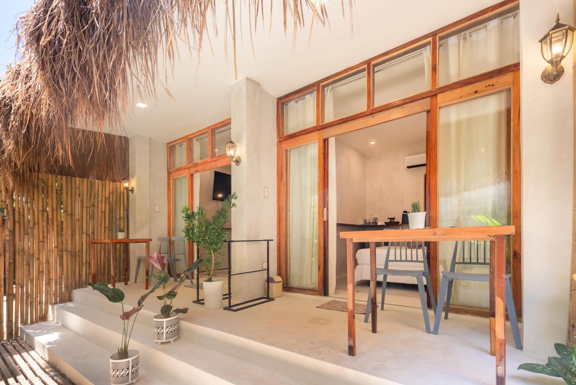 Gratitude Inn General Luna  Ngoại thất bức ảnh